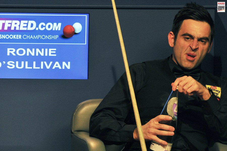 的方向一致 的方向一致